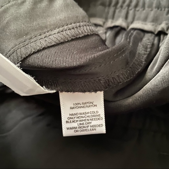 Loft Dressy Black Jogger Pants - Picture 13 of 14